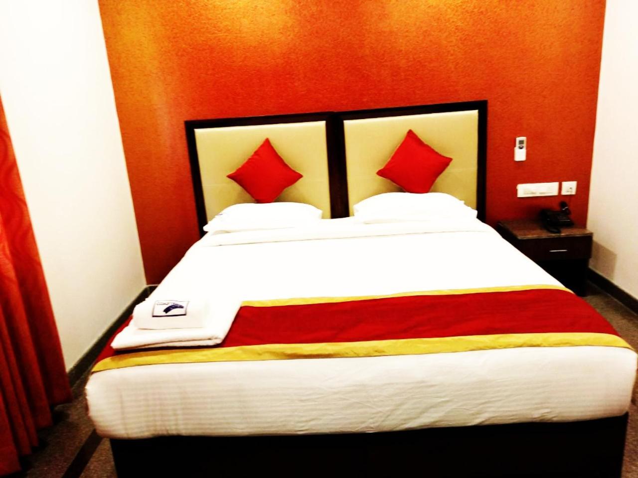 Coastal King Hotel Bangalore Ngoại thất bức ảnh