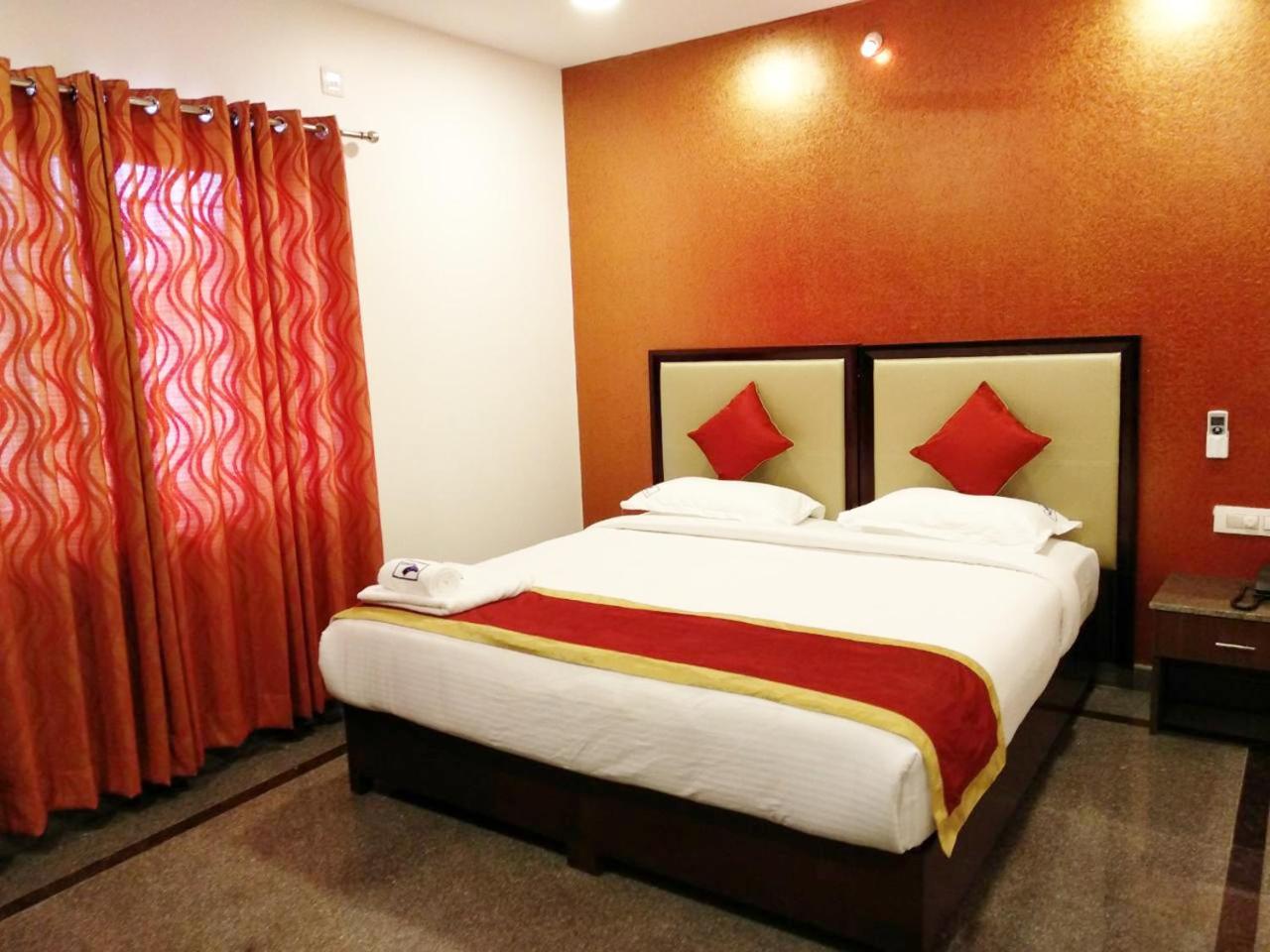 Coastal King Hotel Bangalore Ngoại thất bức ảnh